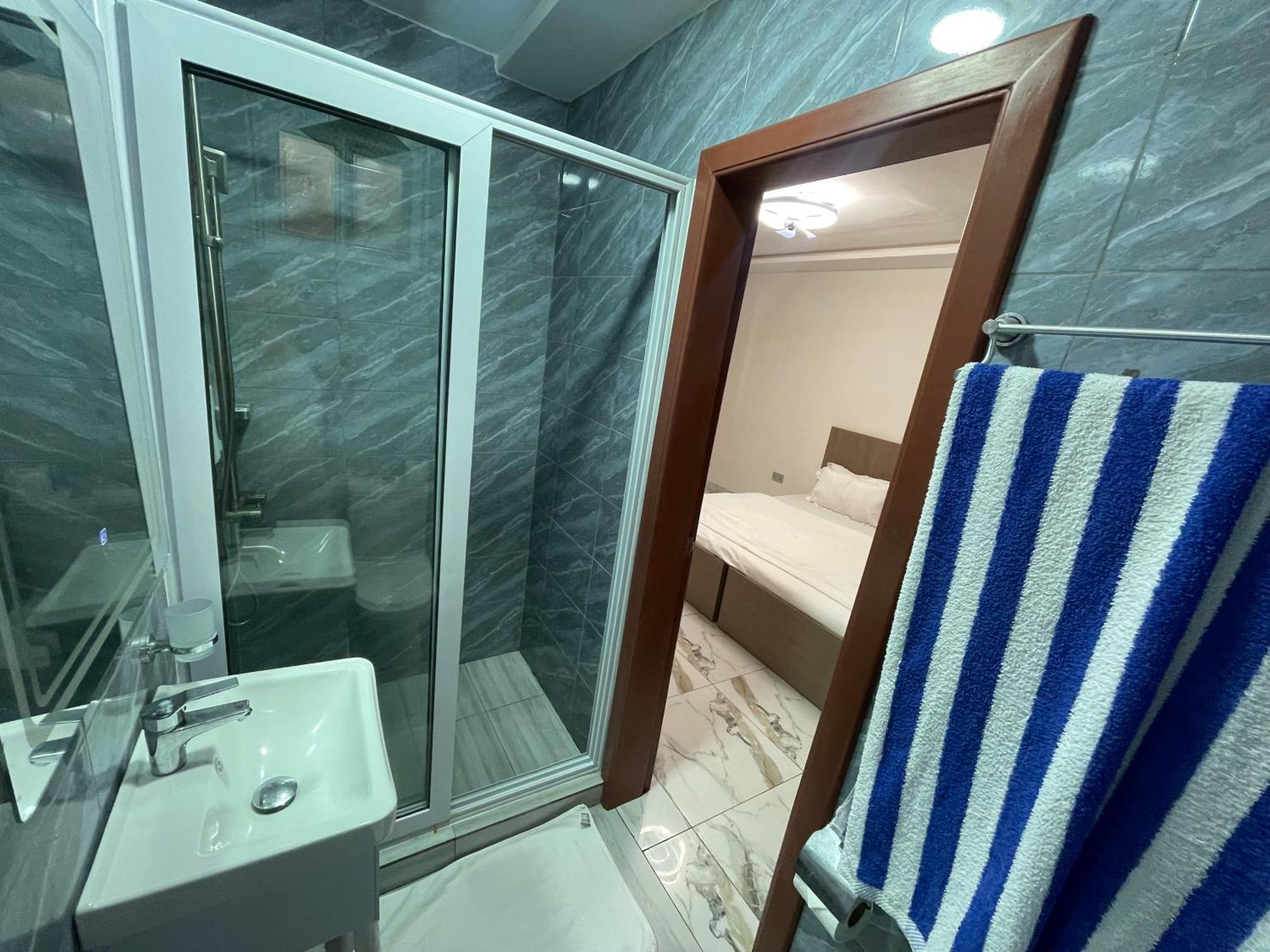Ocean Green Beach Resorts And Villas Prampram Exteriör bild